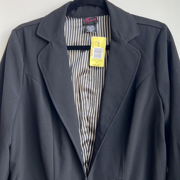 Torrid Belted Balloon Sleeves jacket - Picture 6 of 11